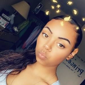 Meet your Posher, Shy-lynn